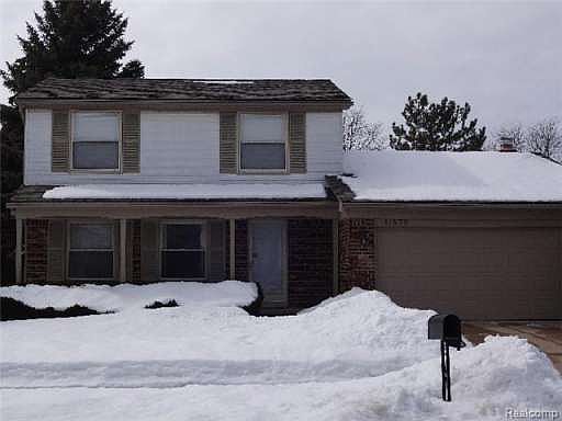 2nd image of 41576 Greenwood Ct