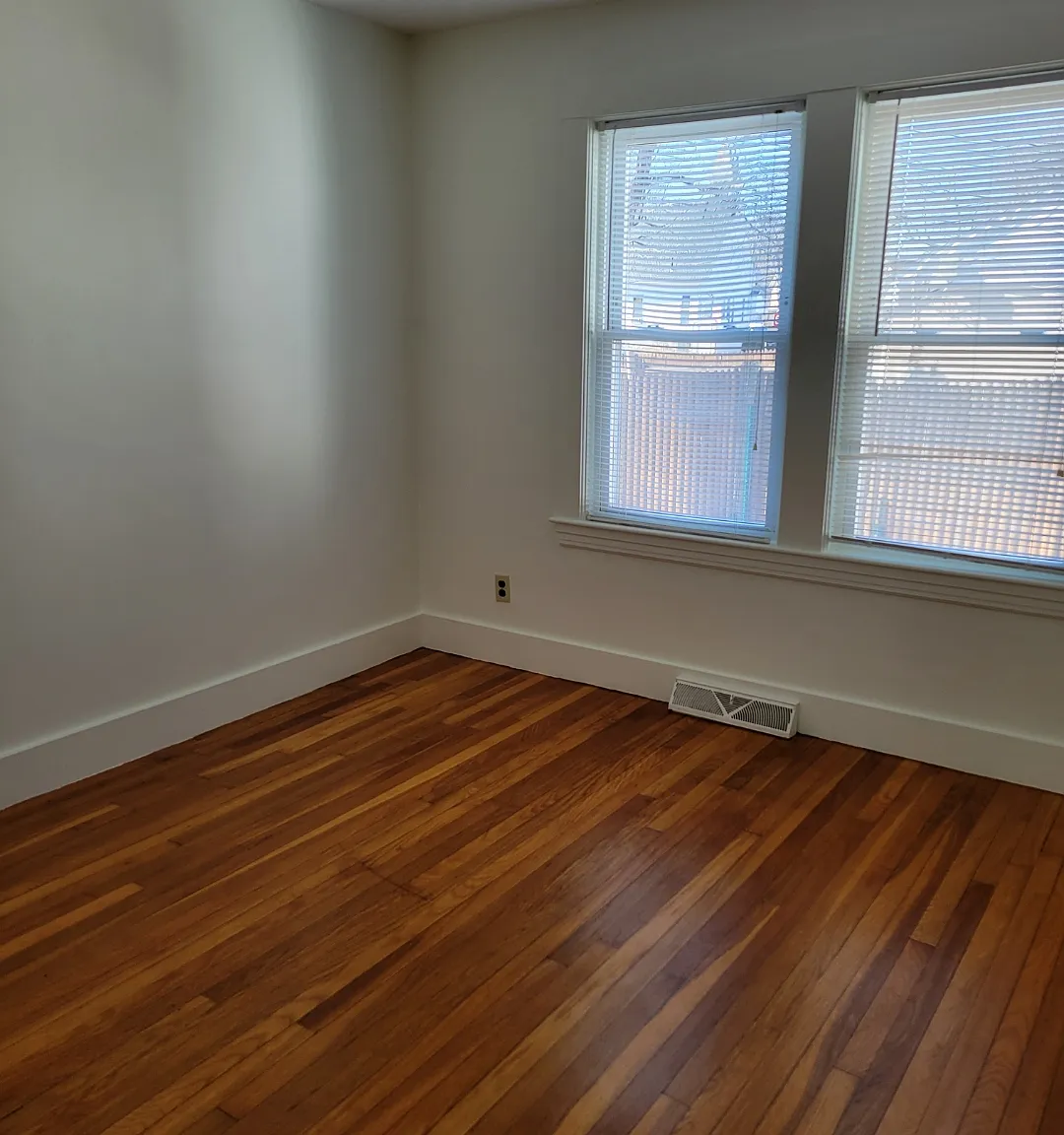 2 bed, 1500 sqft, $2,450 — Photo 2