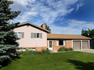 2407 11th St, Cody, WY 82414