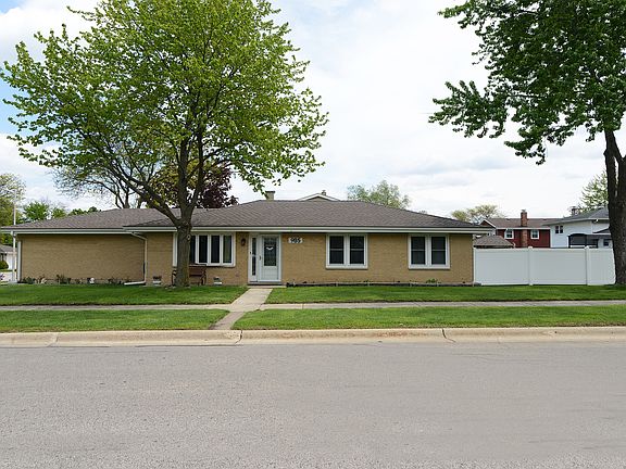 2nd image of 985 Idaho St