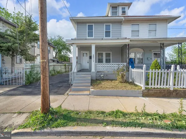2917 Mickle St, Camden, NJ 08105