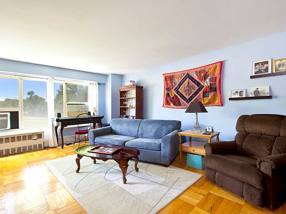 3rd image of 105 Ashland Pl #2B