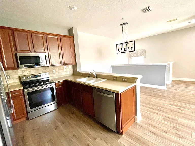 Upgraded stainless steel appliances