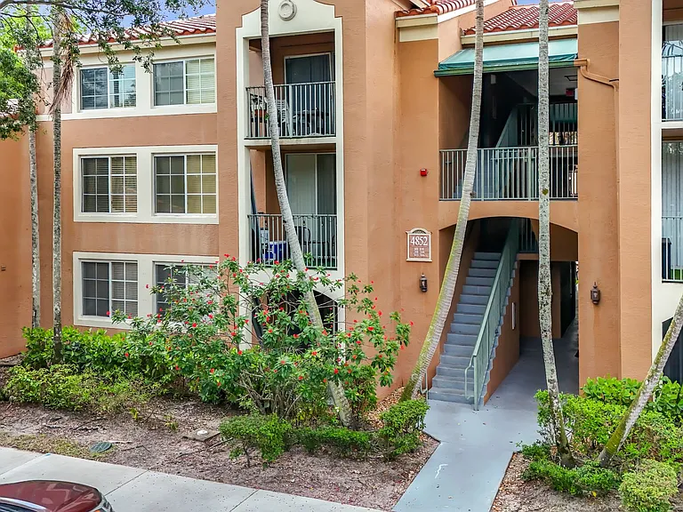 4852 N State Rd #3103 — Photo 18