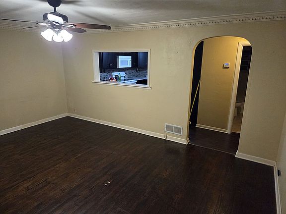4th image of 1325 Pennsylvania Ave