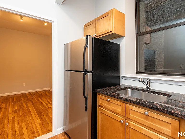 56 W 105th St #1A — Photo 11
