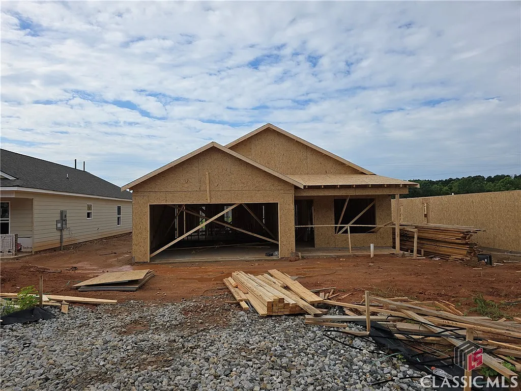116 Charlie Way photo 1