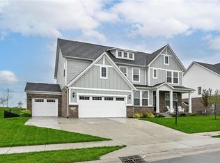 15037 Cantor Chase Xing, Fortville, IN 46040