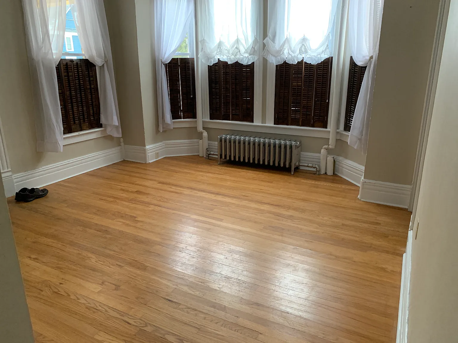 2 bed, 850 sqft, $950 — Photo 3