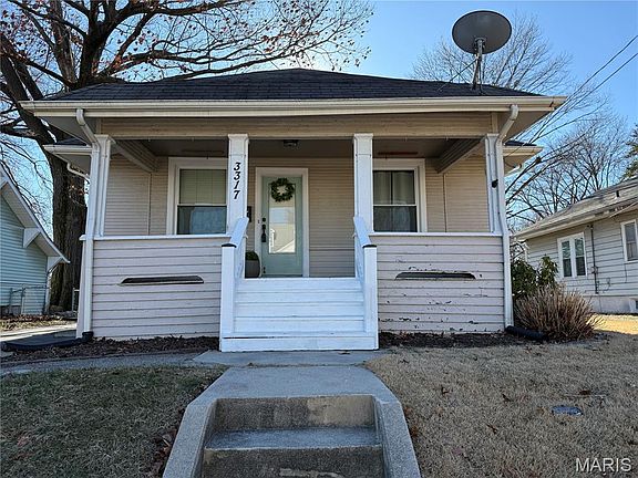 2nd image of 3317 Jackson St