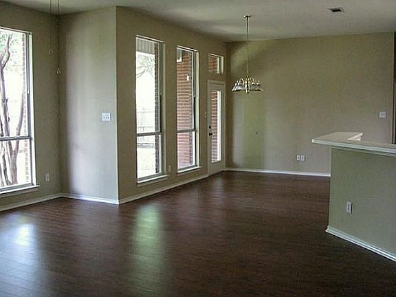 3rd image of 4008 Goodnight Dr