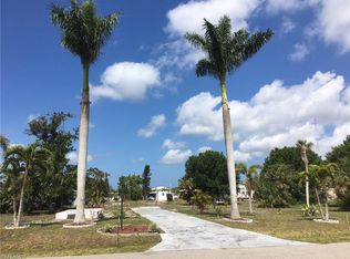 51 Twin Palms Dr, Naples, FL 34114