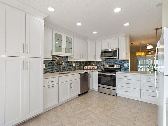 3rd image of 1740 NW 19TH Terrace #202