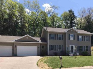 901 Westland Dr, Marquette, MI 49855