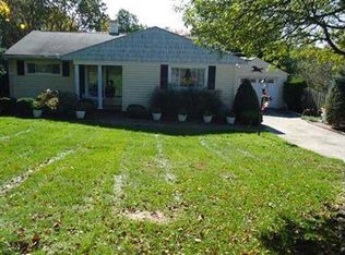 205 Glenda Dr, Beaver Falls, PA 15010