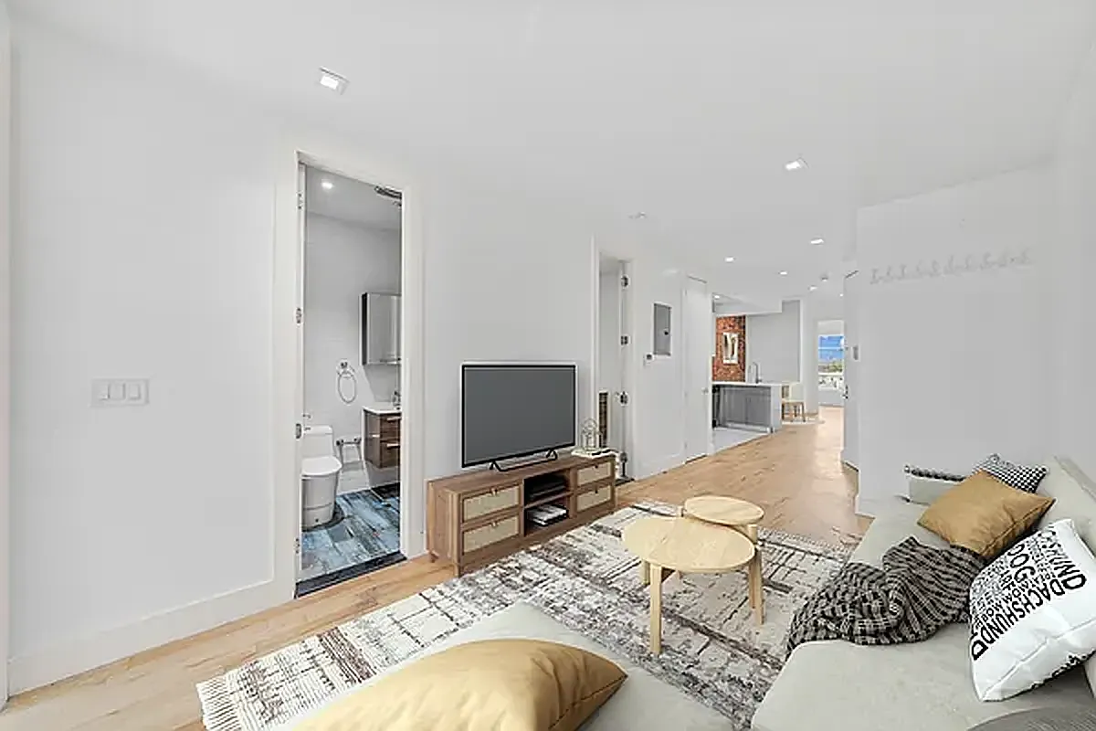217 Thomas S Boyland Street — Photo 3