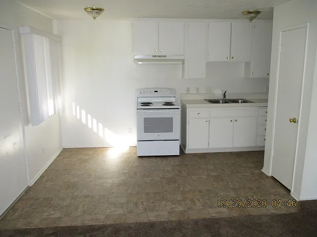 270 W Alamar Ave #7