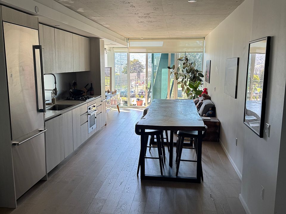 1st image of 338 Potrero Ave