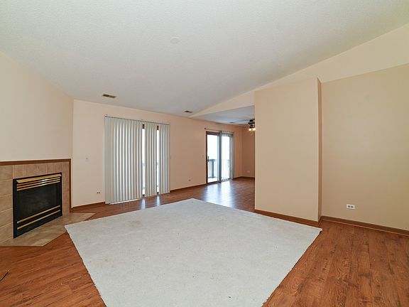 3rd image of 1800 W Highland Ave APT B