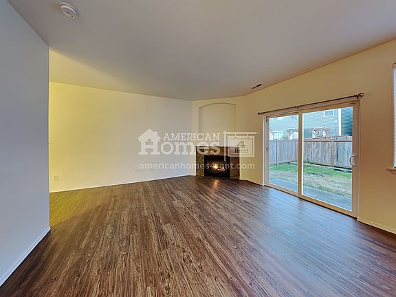 4th image of 18115 75th Ave E