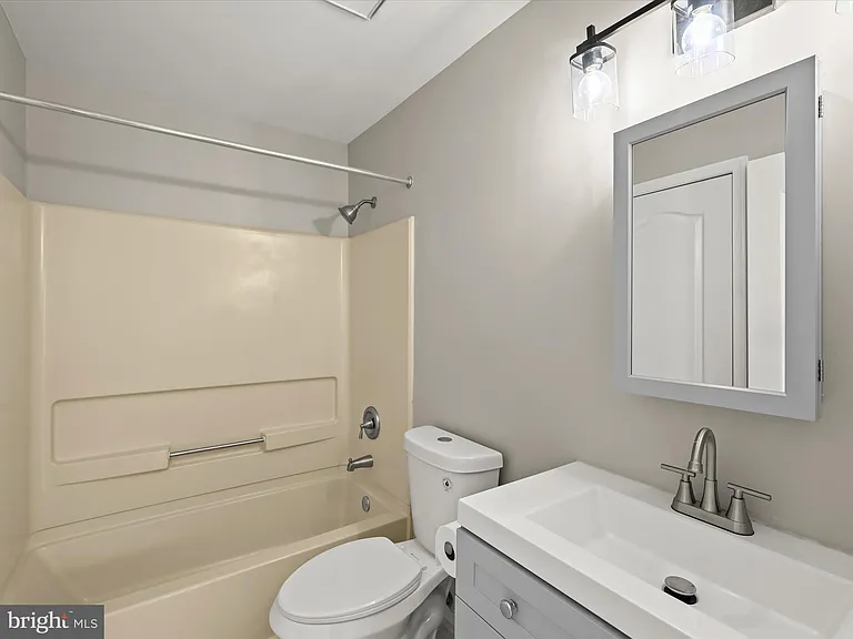 8375 Montgomery Run Rd #F — Photo 12