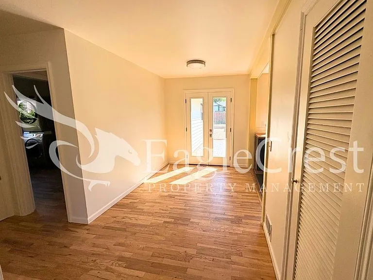 1339 Modoc St — Photo 17