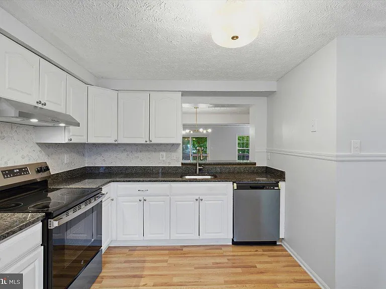 508 Palmspring Dr — Photo 11