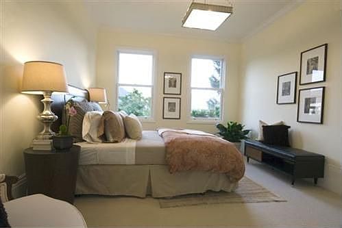 2nd image of 3861 Washington St #3861