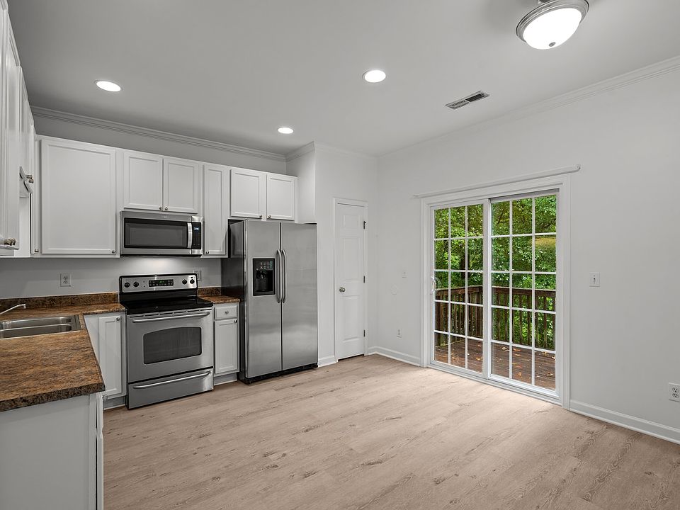 1st image of 650 Ganyard Farm Way Unit 29