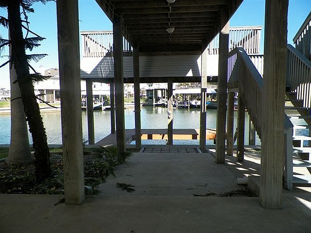 1st image of 3918 Bridge Harbor Dr