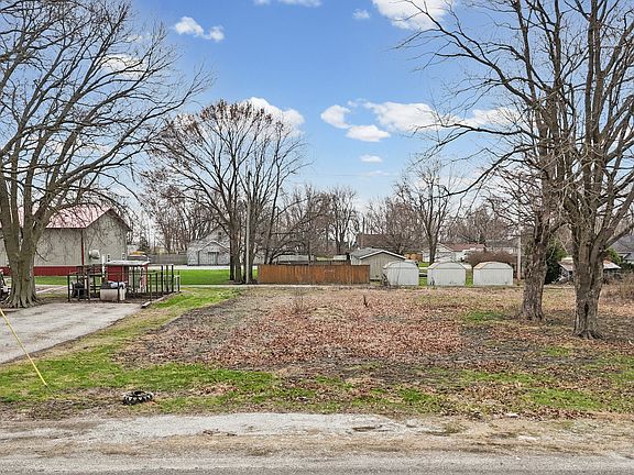 5th image of 107 Sheridan St