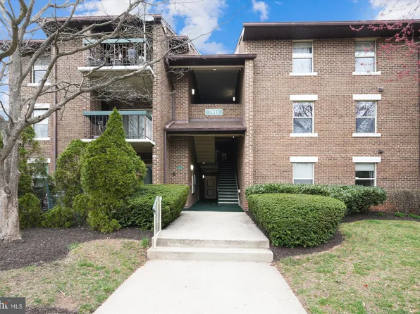 7911 Badenloch Way APT 201, Gaithersburg, MD 20879