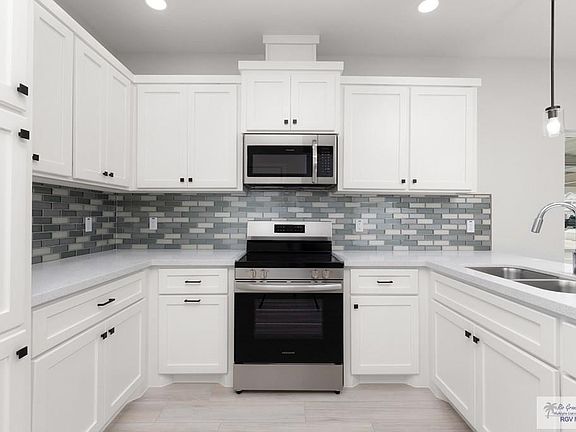 5th image of 804 N Woodson Ave #2