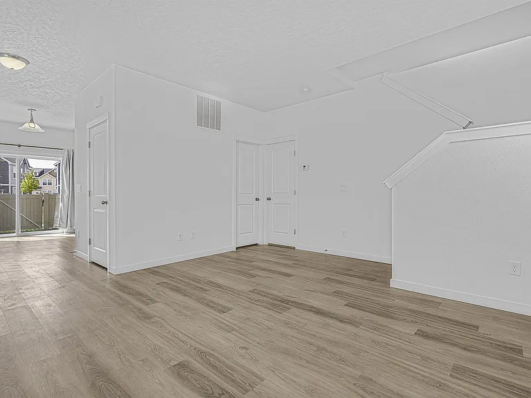 5987 S Jessenia Ln — Photo 19