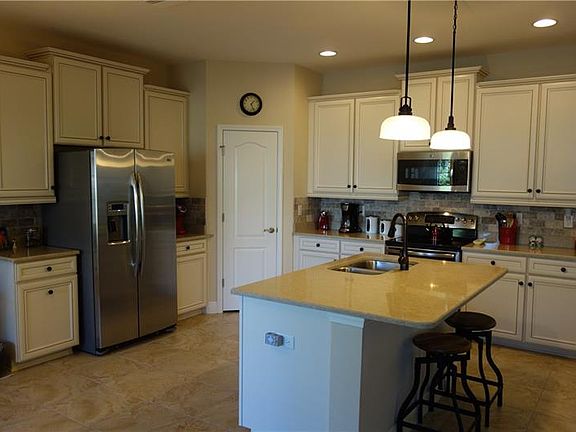 5th image of 29433 Cochiti Lake Dr