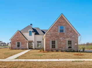715 Calcasieu Pass, Bossier City, LA 71111