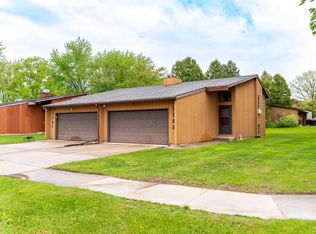 1701 Saint Agnes Dr, Green Bay, WI 54304