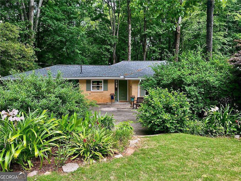 1st image of 2774 Overlook Dr