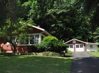 25 Hillside Dr, Warren, PA 16365