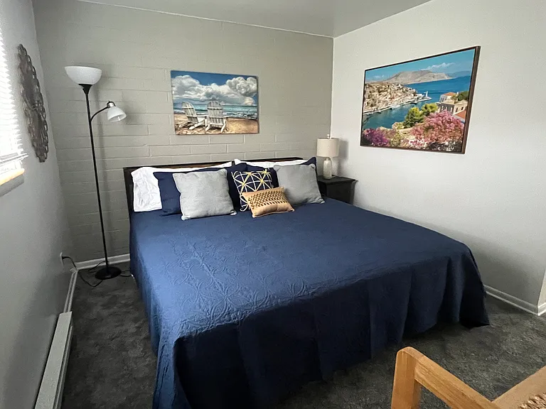 320 N Jefferson St #7 — Photo 6