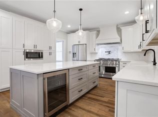 3180 Caney Creek Ln, Cumming, GA 30041