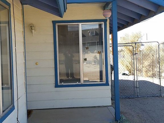 4th image of 7422 Kellogg Ave