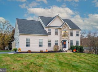 1220 Stonegates Turn, Garnet Valley, PA 19060