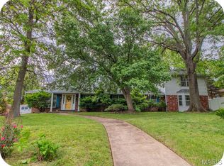 8700 S Laclede Station Rd, Saint Louis, MO 63123