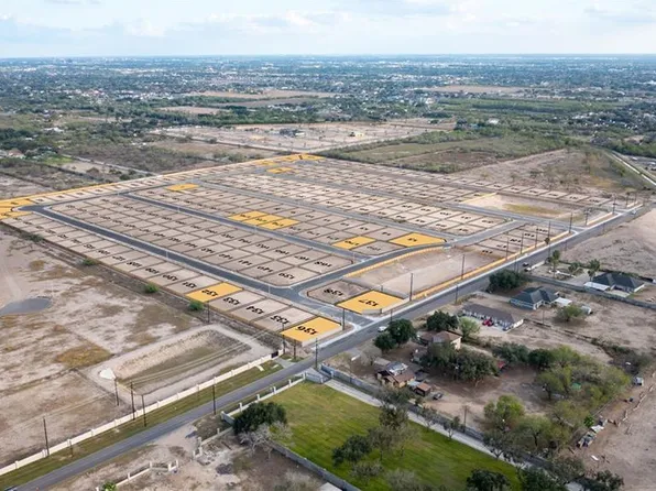 800 Corales St, Mission, TX 78573