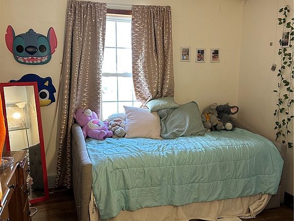 5th image of 138 Gebhardt Road #1-2