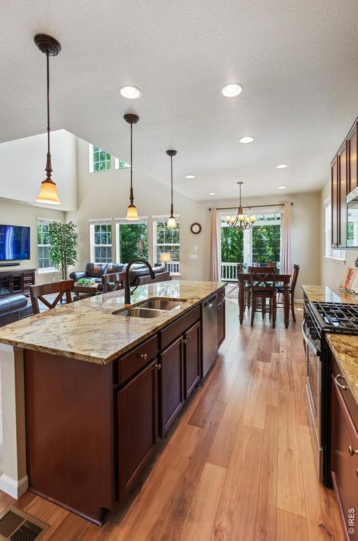 5903 Piney Creek Dr