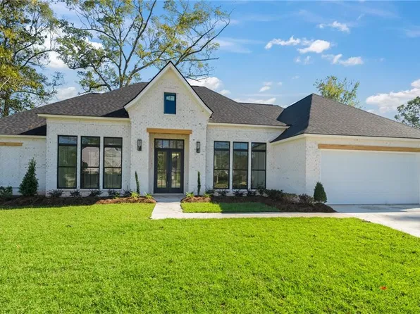1767 Hazel Dr, Mandeville, LA 70448