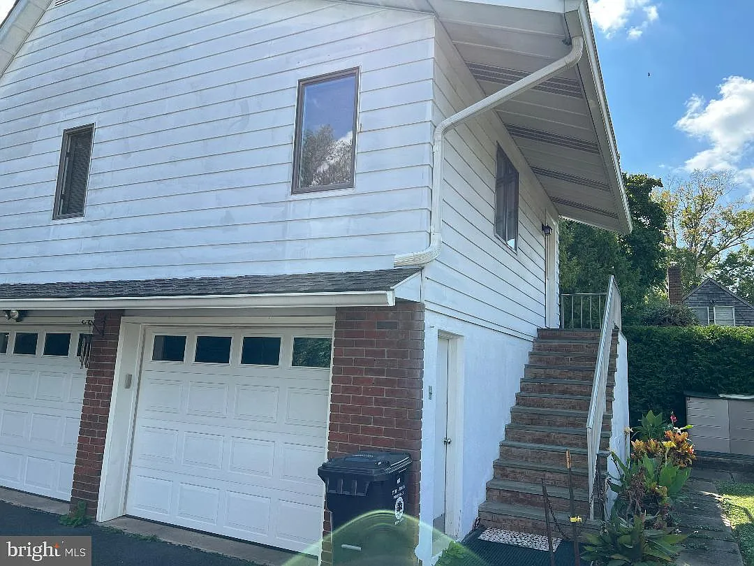 1 bed, 1.0 bath, 425 sqft, $2,000 — Photo 1