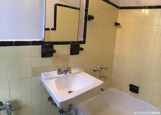 Rented by Sovereign Associates | media 17